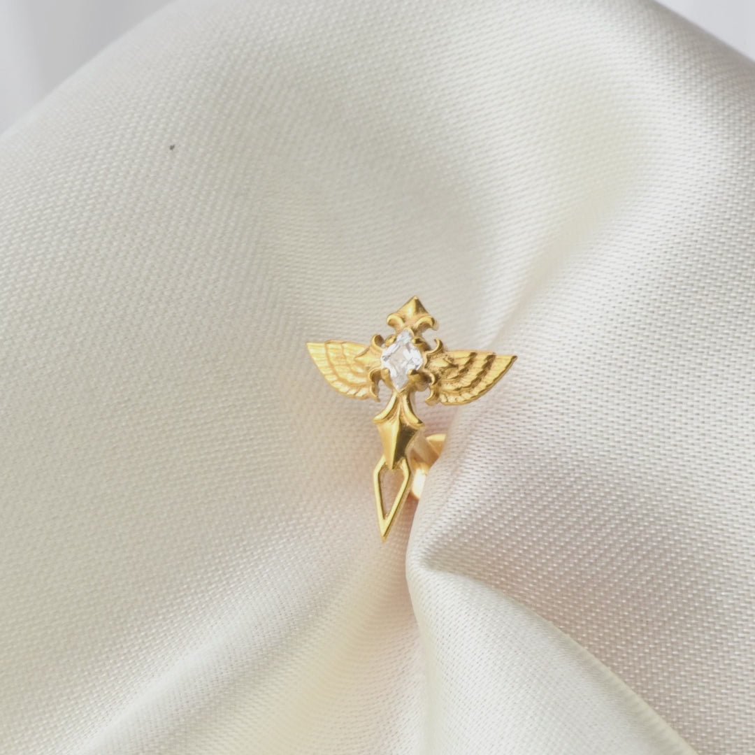 Load video: Titanium Diamond Sword of Justice Stud