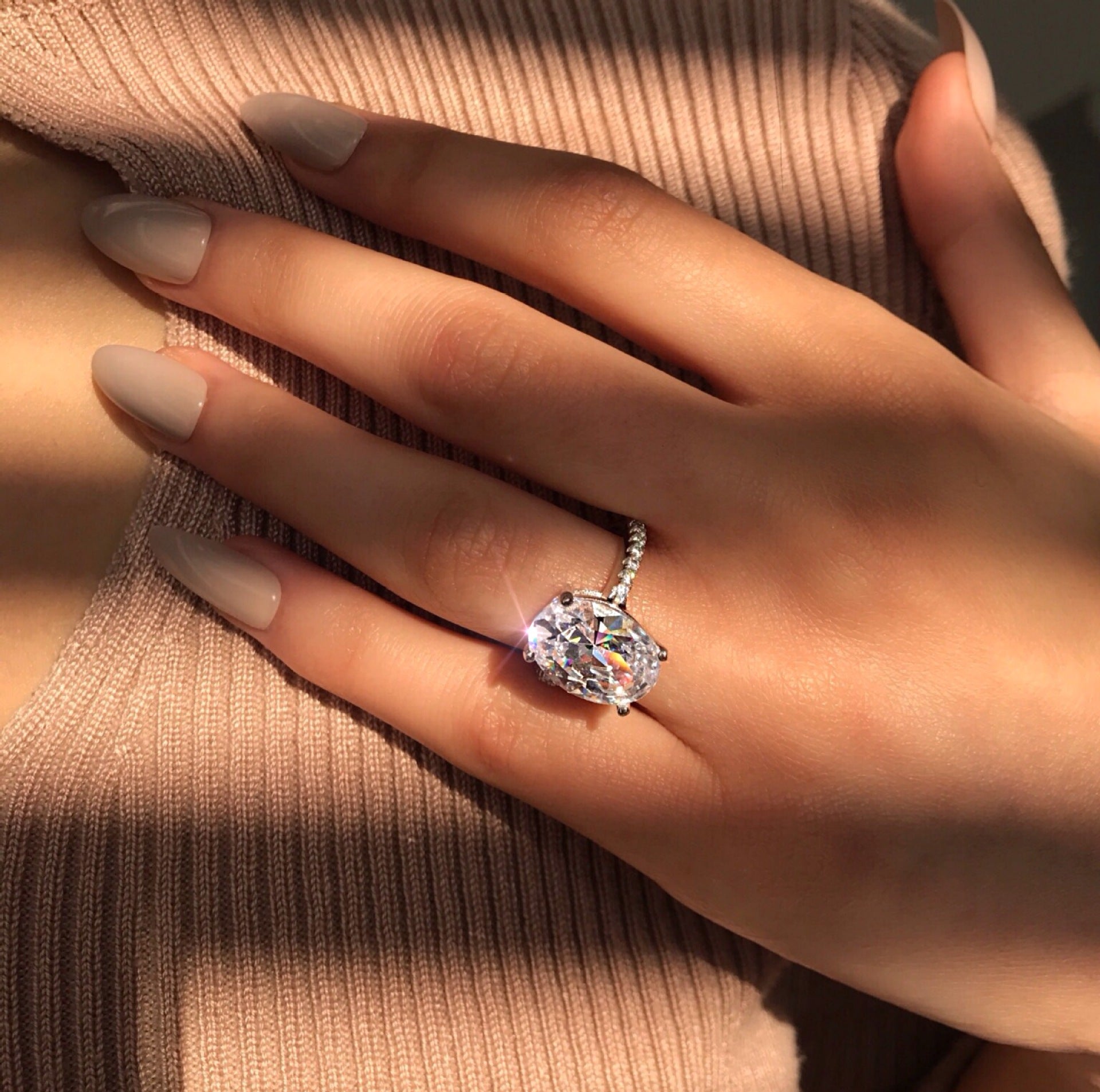 White Pera Ring